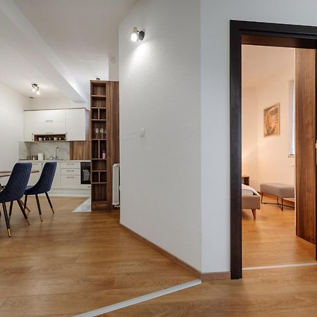 Apartman Square Trg Приедор Экстерьер фото
