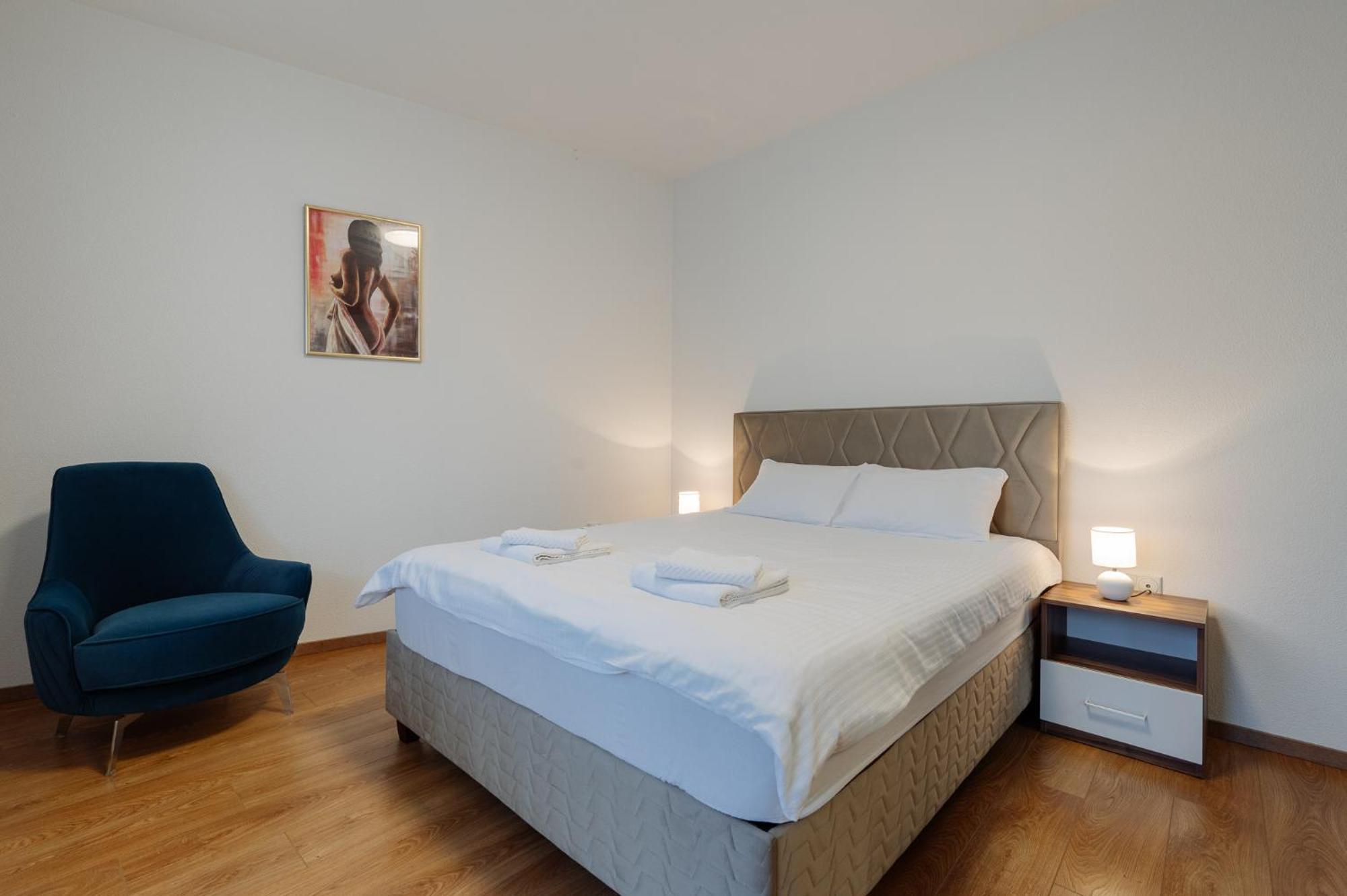 Apartman Square Trg Приедор Экстерьер фото